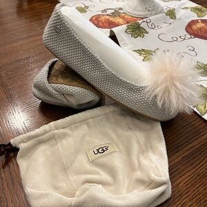 Ugg pom pom ballet slippers with cinch sack.